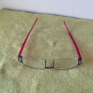 Stylish Cynthia Rowley reading Glasses. +1.5